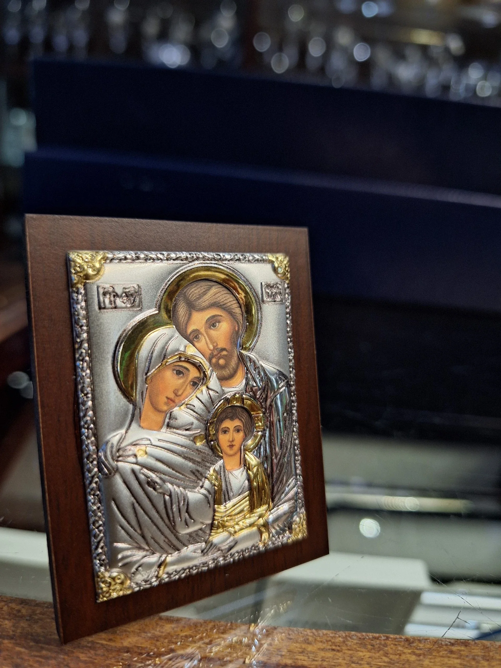 %D0%98%D0%BA%D0%BE%D0%BD%D0%B0+%22%D0%A1%D0%B2%D0%B5%D1%82%D0%BE%D1%82%D0%BE+%D0%A1%D0%B5%D0%BC%D0%B5%D0%B9%D1%81%D1%82%D0%B2%D0%BE+%22+-+%D0%BC%D0%B0%D0%BB%D0%BA%D0%B0