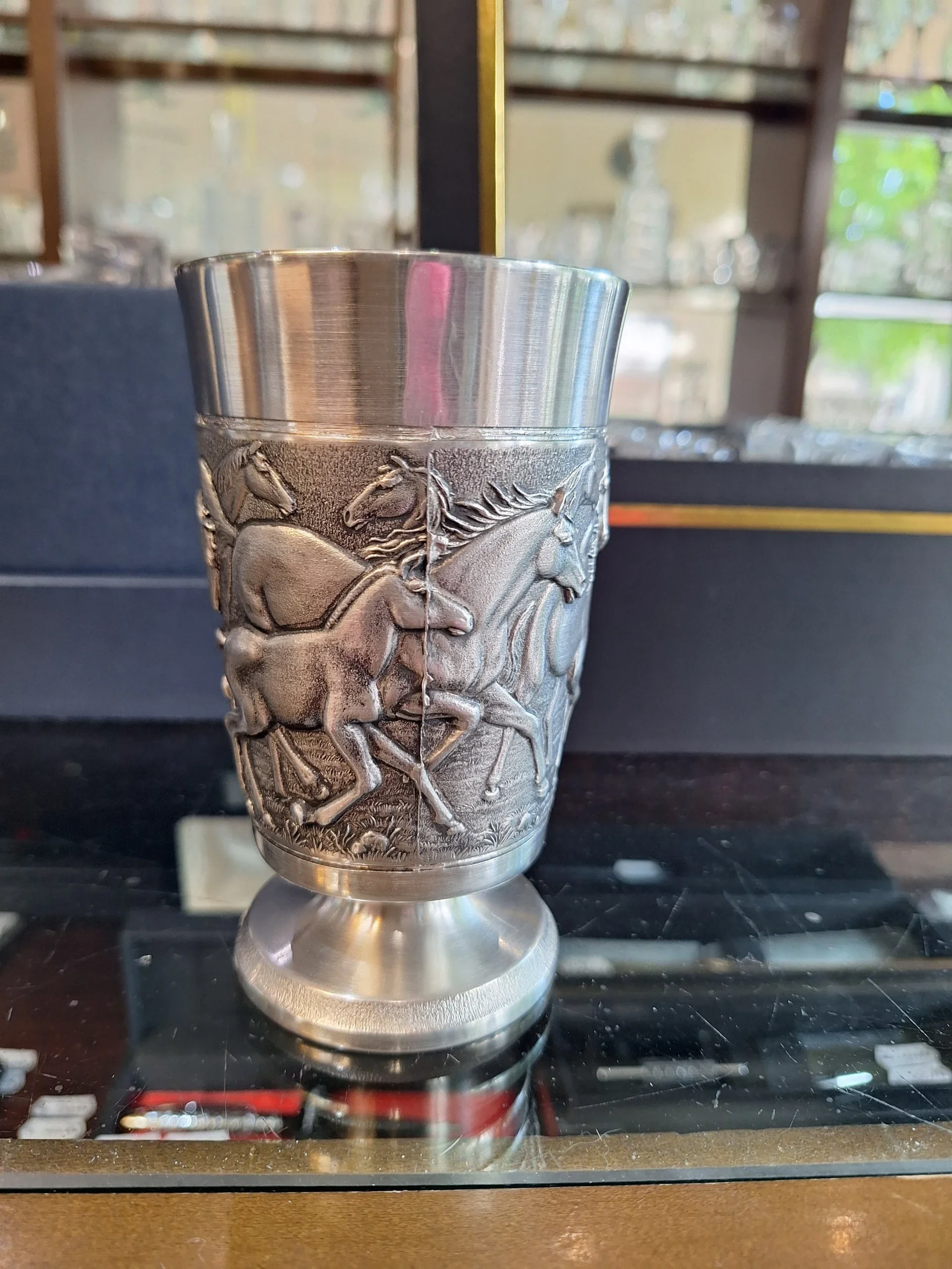 %D0%9B%D1%83%D0%BA%D1%81%D0%BE%D0%B7%D0%BD%D0%B0+%D0%BC%D0%B0%D1%81%D0%B8%D0%B2%D0%BD%D0%B0+%D1%87%D0%B0%D1%88%D0%B0+%D0%B7%D0%B0+%D0%B1%D0%B8%D1%80%D0%B0+%D0%B8%D0%BB%D0%B8+%D0%B2%D0%B8%D0%BD%D0%BE+%D1%81+%D0%9A%D0%BE%D0%BD%D0%B5