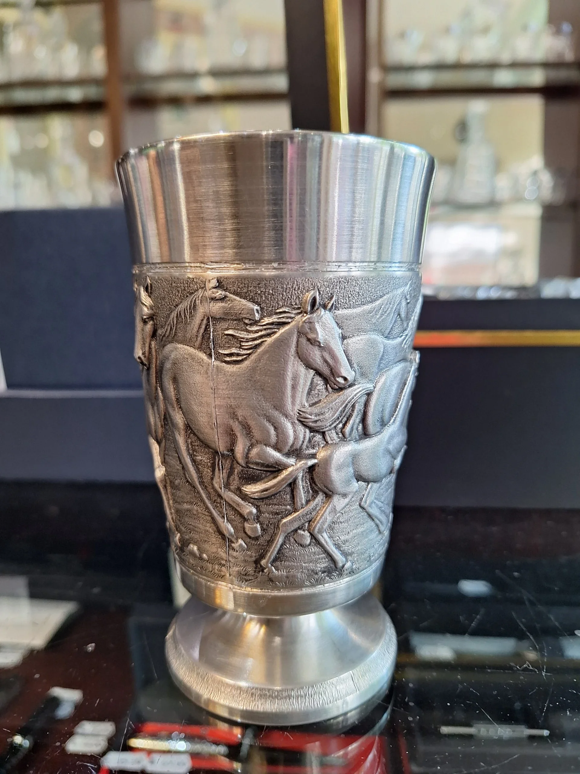 %D0%9B%D1%83%D0%BA%D1%81%D0%BE%D0%B7%D0%BD%D0%B0+%D0%BC%D0%B0%D1%81%D0%B8%D0%B2%D0%BD%D0%B0+%D1%87%D0%B0%D1%88%D0%B0+%D0%B7%D0%B0+%D0%B1%D0%B8%D1%80%D0%B0+%D0%B8%D0%BB%D0%B8+%D0%B2%D0%B8%D0%BD%D0%BE+%D1%81+%D0%9A%D0%BE%D0%BD%D0%B5